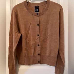 NWOT Gap Button-down Cardigan